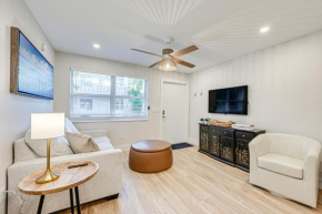 Sleek Coastal Abode 1 Block to Naples Beach!
